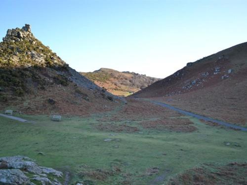 The Sandrock Lynton Bagian luar foto